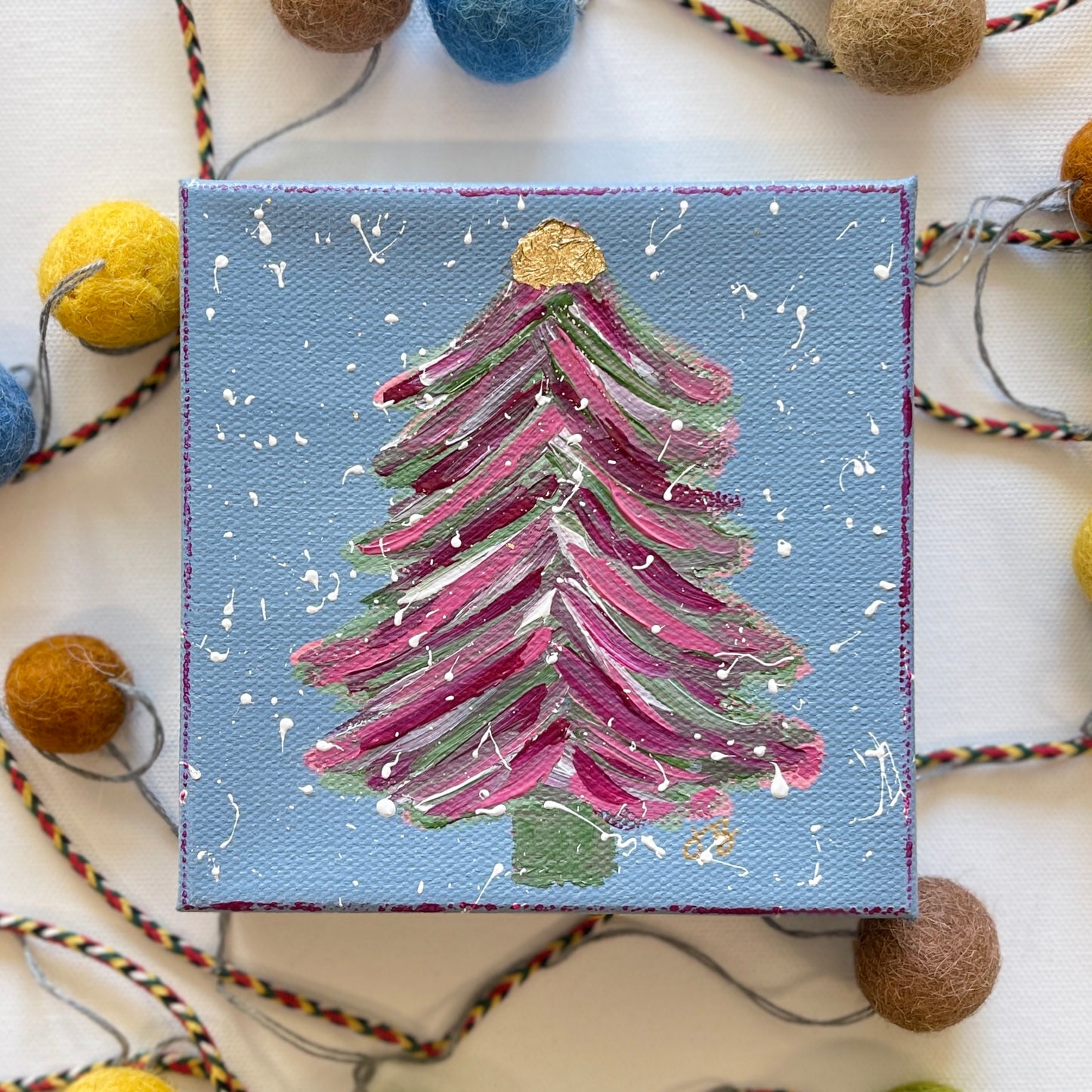 Cousin Eddie | 5”x5” Festive Tree